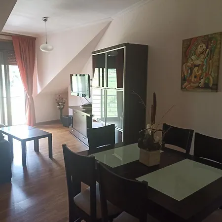 Apartamento En Poio * O Casal